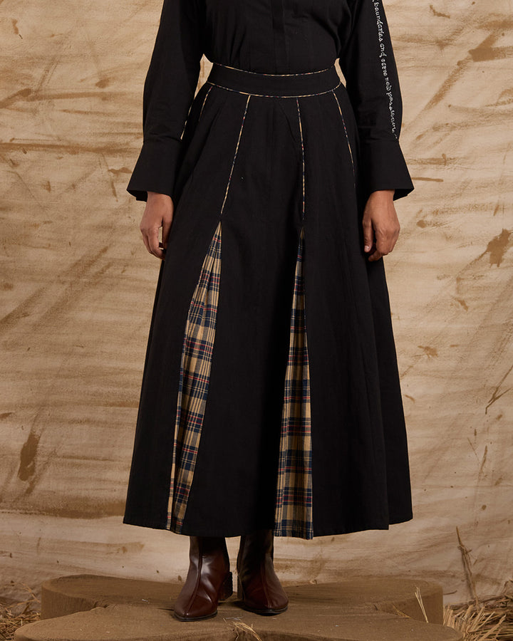 The Native Set - Black